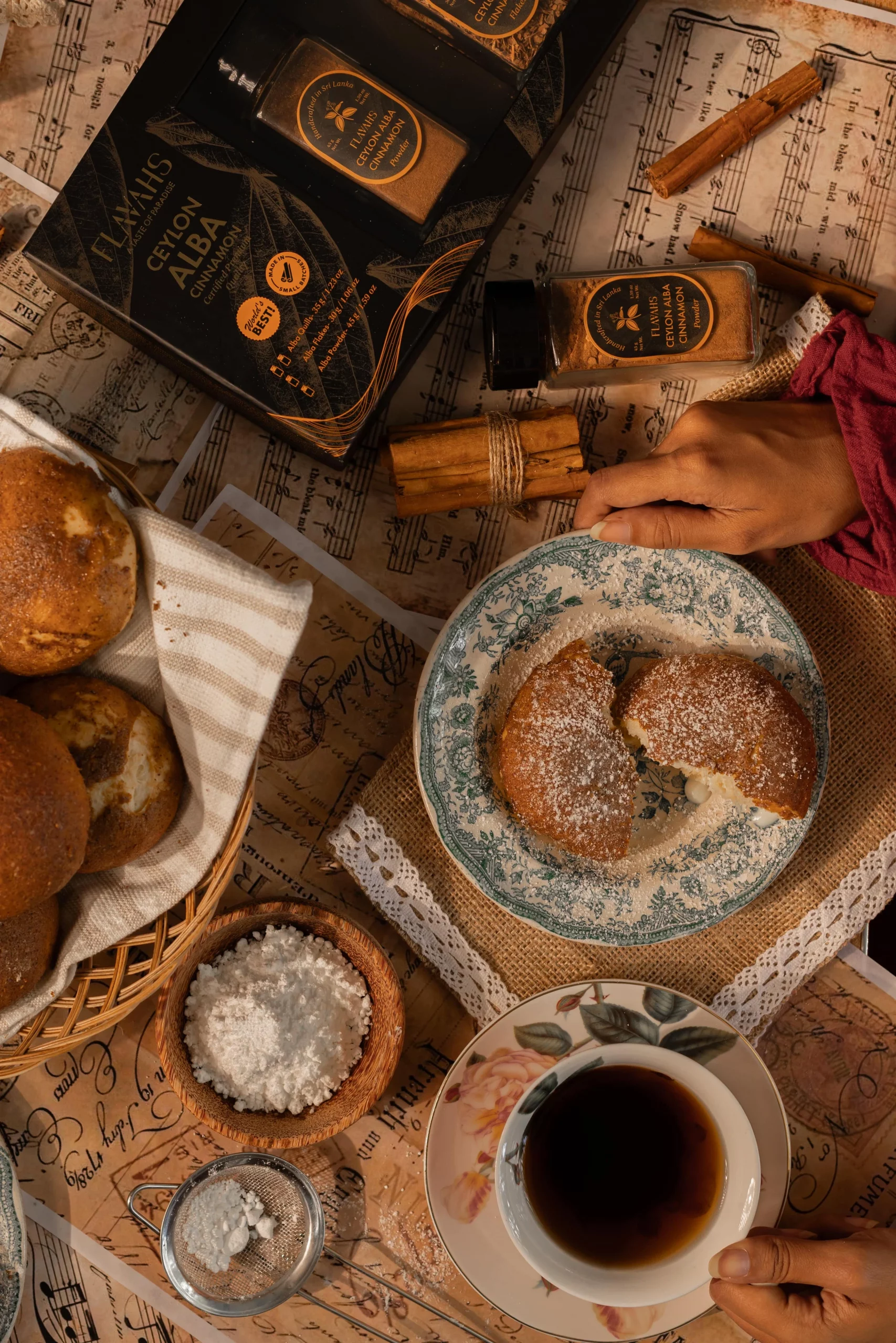 Coffee Cinnamon Buns with Cream Cheese Filling Recipe
